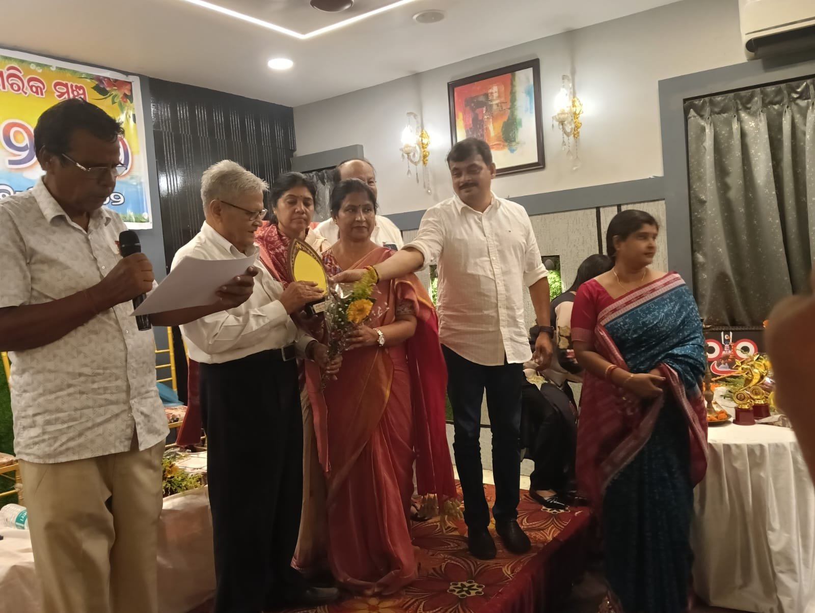 ମଧ୍ୟମେଶ୍ୱର ବରିଷ୍ଠ ନାଗରିକ ମଞ୍ଚର ୮ମ ବାର୍ଷିକ ଉତ୍ସବ